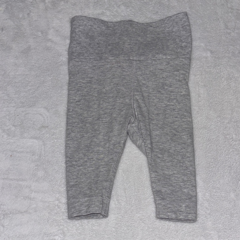 (3 for $10) H&M Gray Leggings baby girl clothing